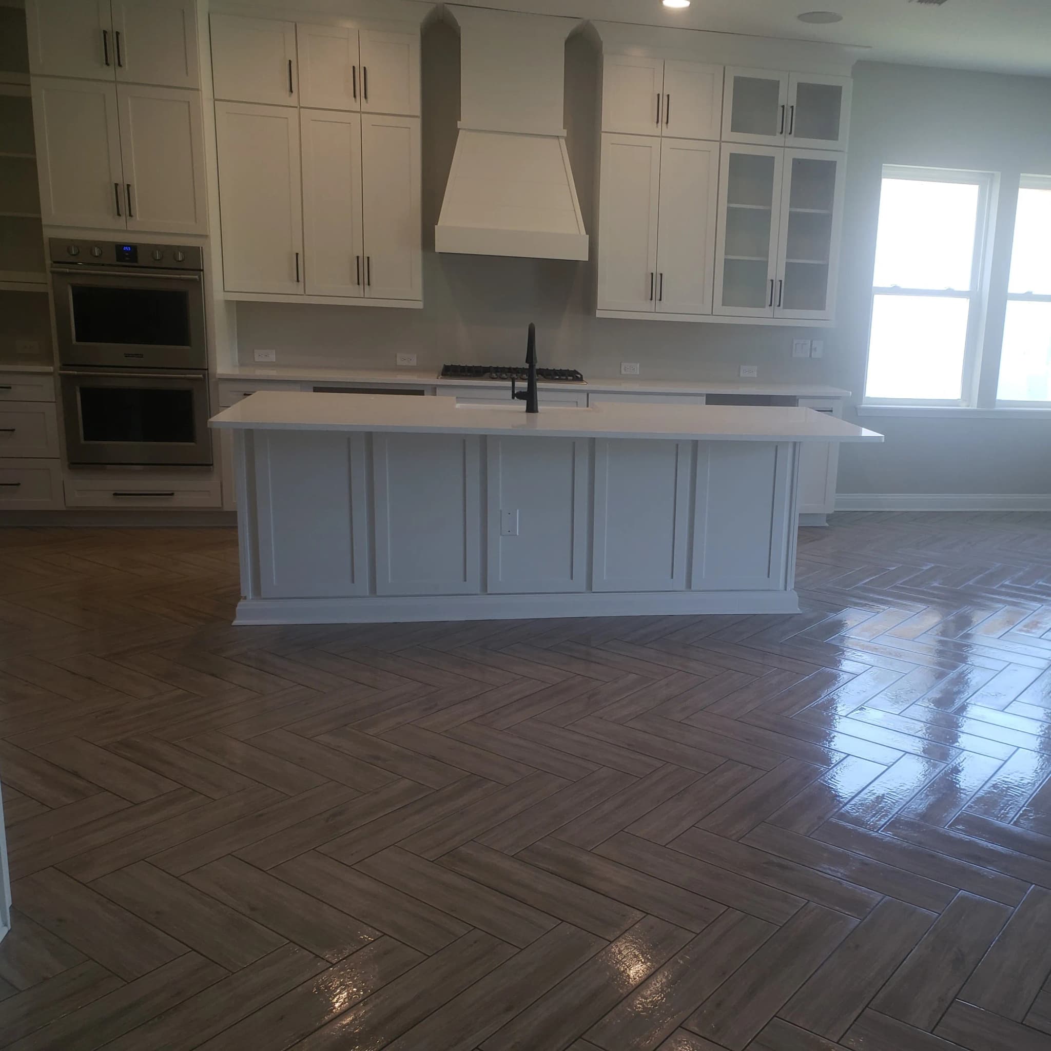 Floor Tile — Modern Living Room